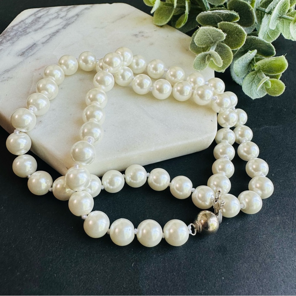 Pearl Necklace white round pearl beaded necklace
